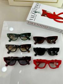 Picture of Valentino Sunglasses _SKUfw46619031fw